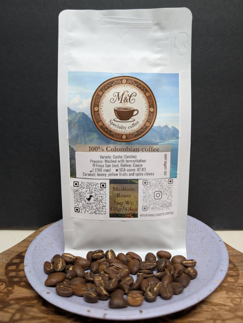 100% Colombian coffee | Gesha - washed + fermentation process | Whole bean | 4oz