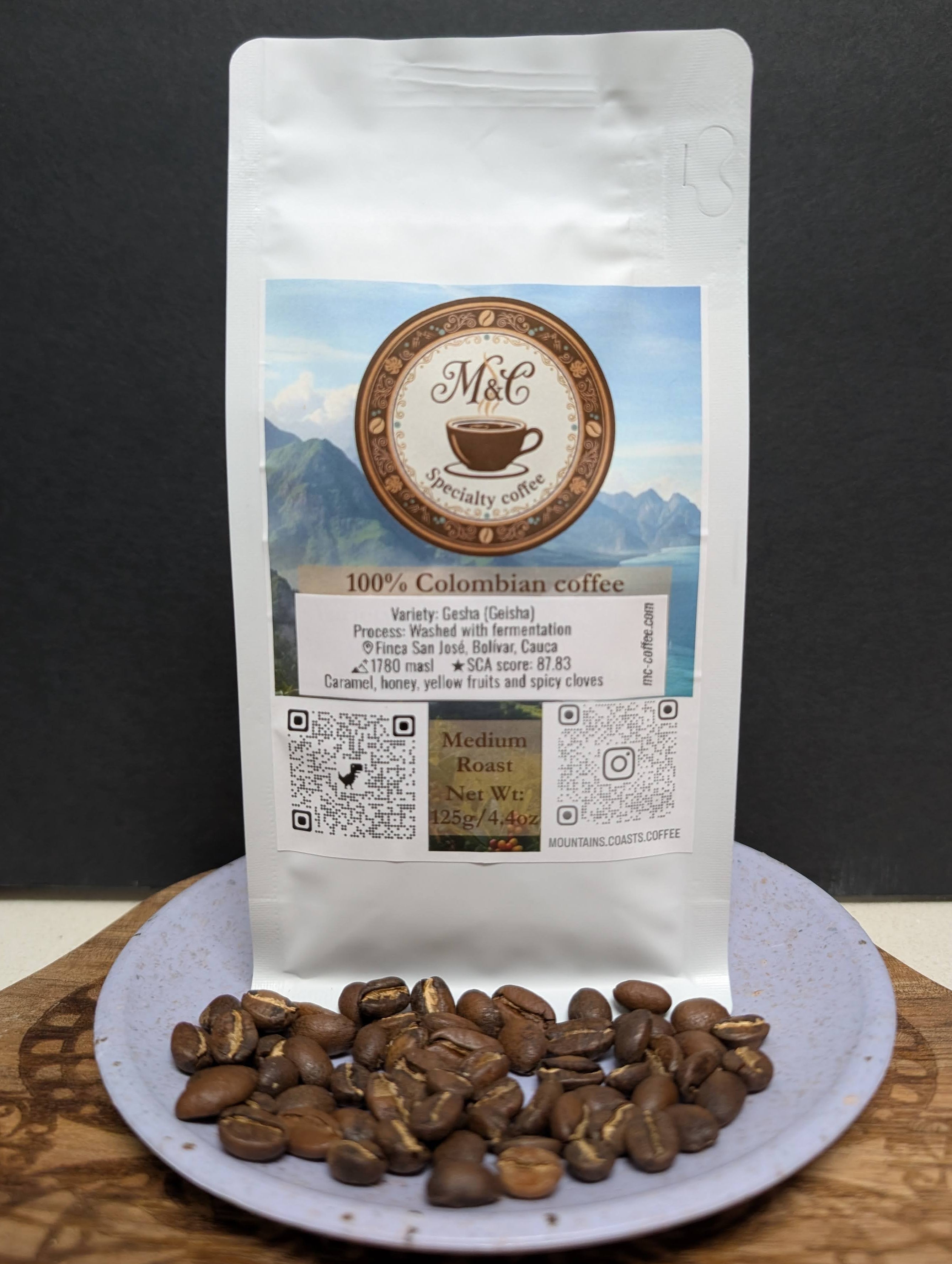 100% Colombian coffee | Gesha - washed + fermentation process | Whole bean | 4oz