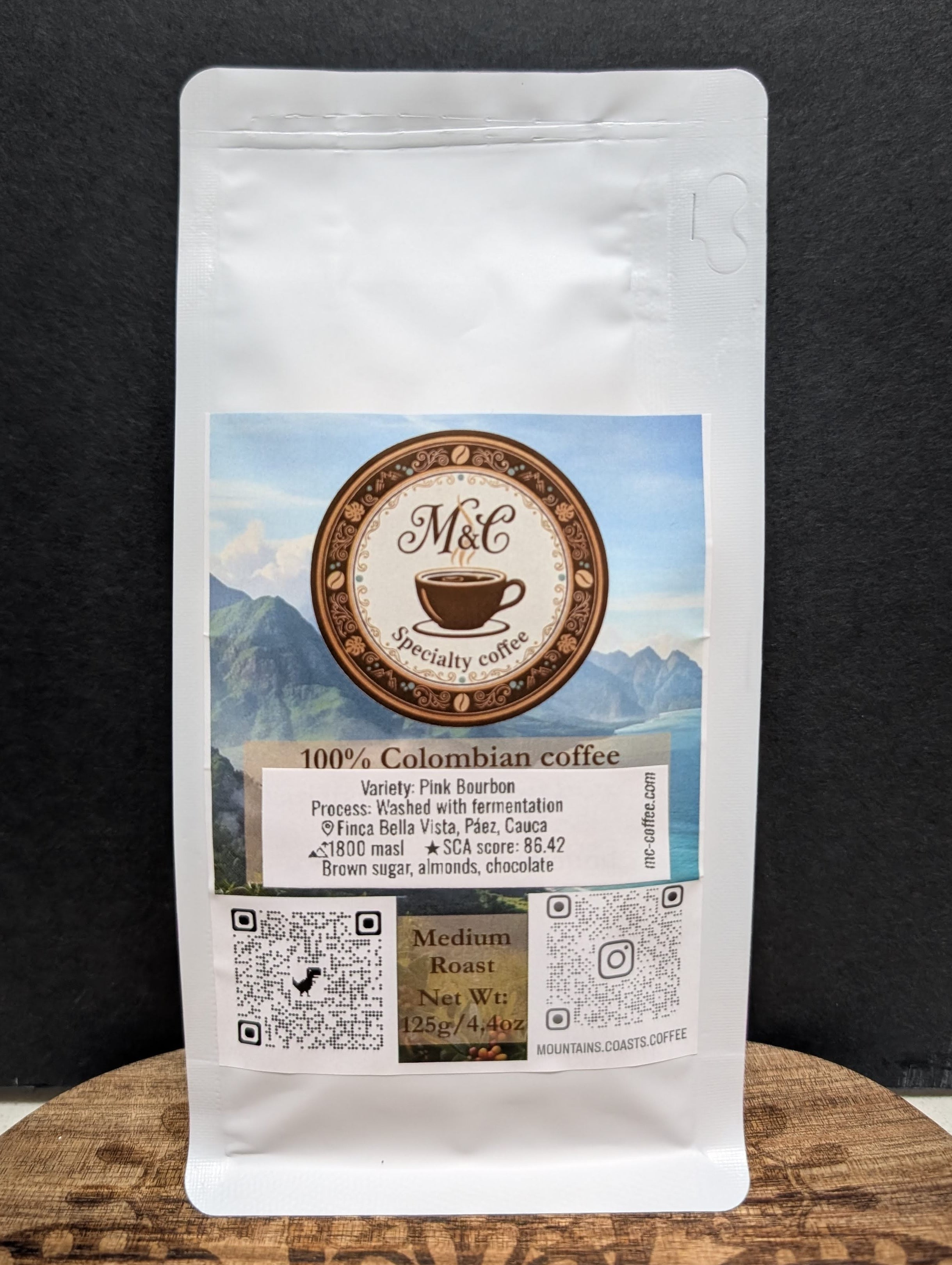 100% Colombian coffee | Pink Bourbon - washed + fermentation process | Whole bean | 4oz