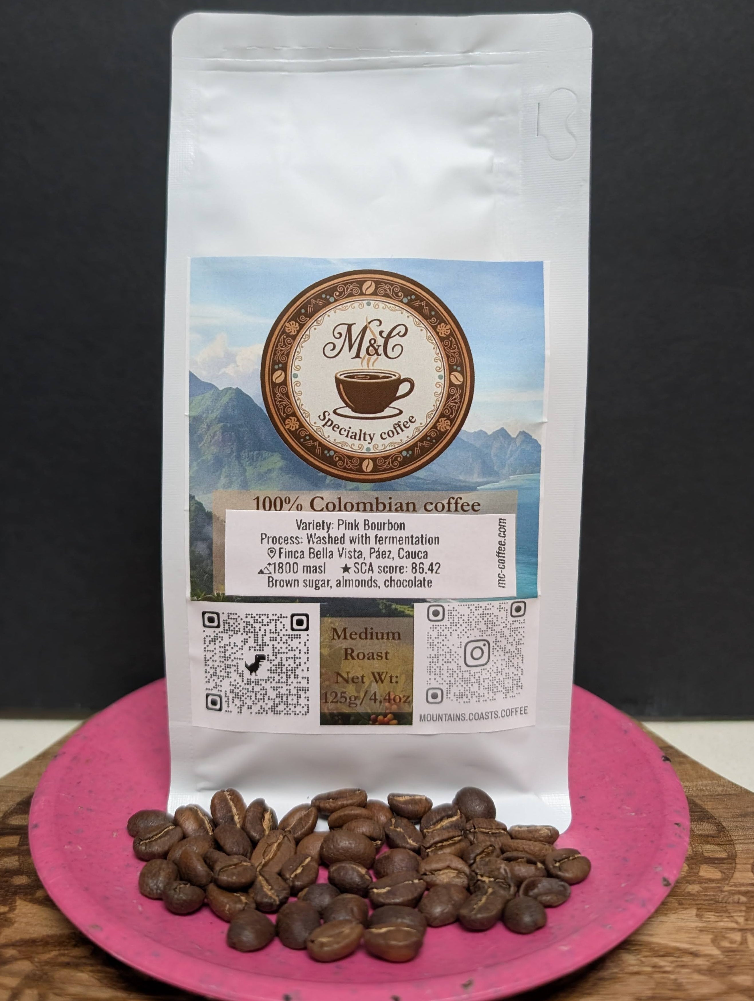 100% Colombian coffee | Pink Bourbon - washed + fermentation process | Whole bean | 4oz